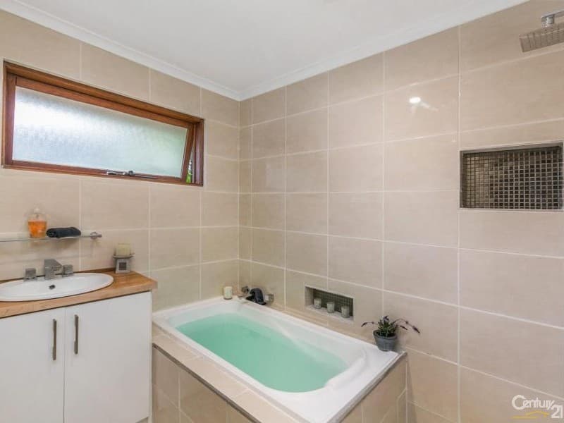 29 Tania Drive, Aberfoyle Park, SA, 5159, Aberfoyle Park - Thumbnail 3