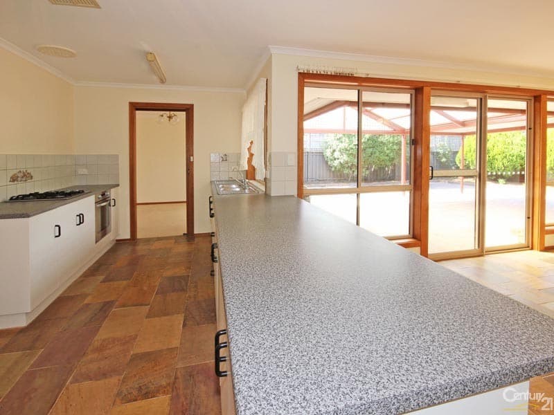 16 Northumberland Road, Onkaparinga Hills, SA, 5163, Onkaparinga Hills - Thumbnail 3