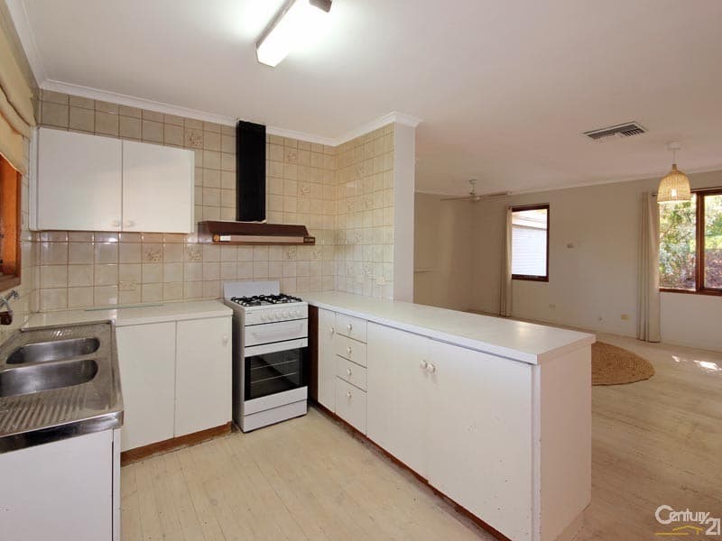 10 Arnhem Crescent, Hackham West, SA, 5163, Hackham West - Thumbnail 3