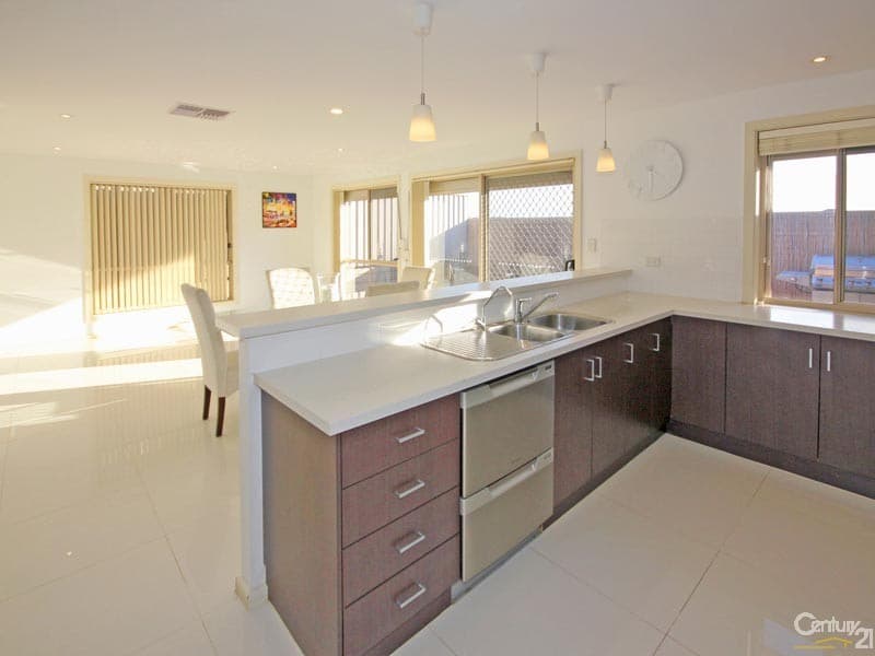 4/4 Sandy Lane, Hackham, SA, 5163, Hackham - Thumbnail 3