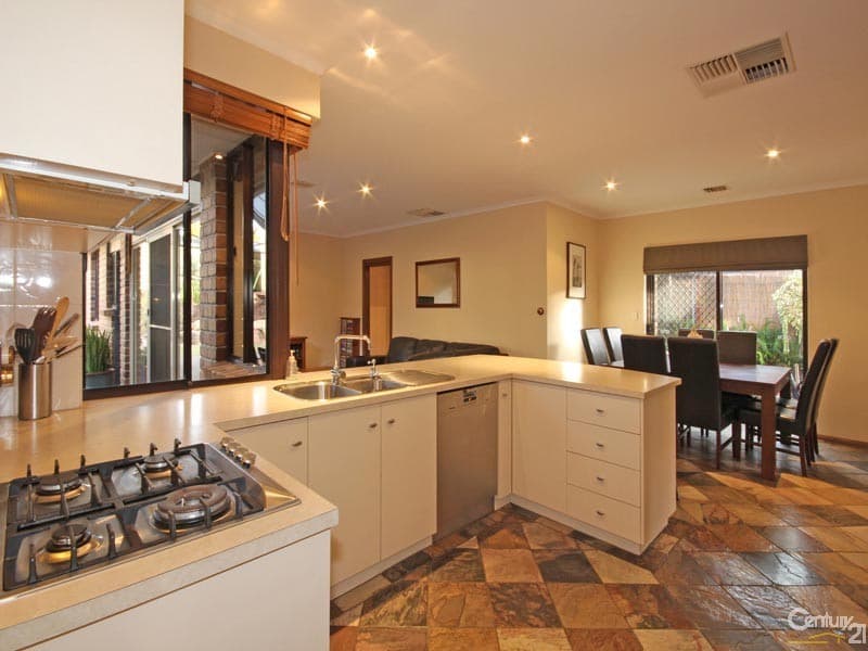 1 Piaffe Lane, Woodcroft, SA, 5162, Woodcroft - Thumbnail 5