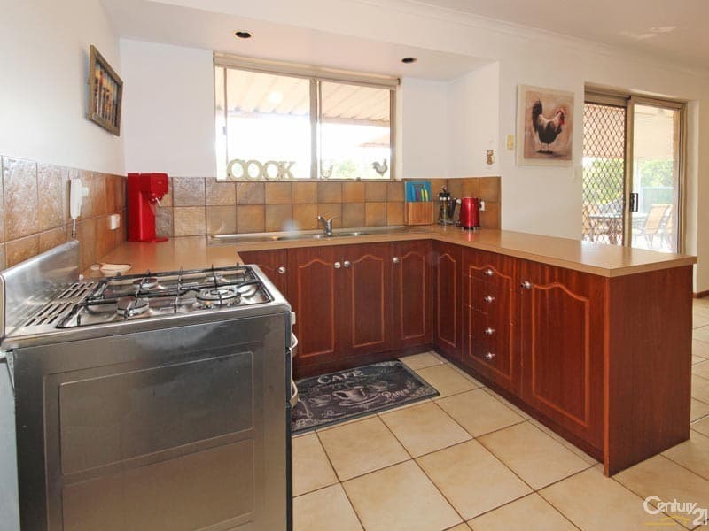 16 Banksia Road, Aberfoyle Park, SA, 5159, Aberfoyle Park - Thumbnail 6