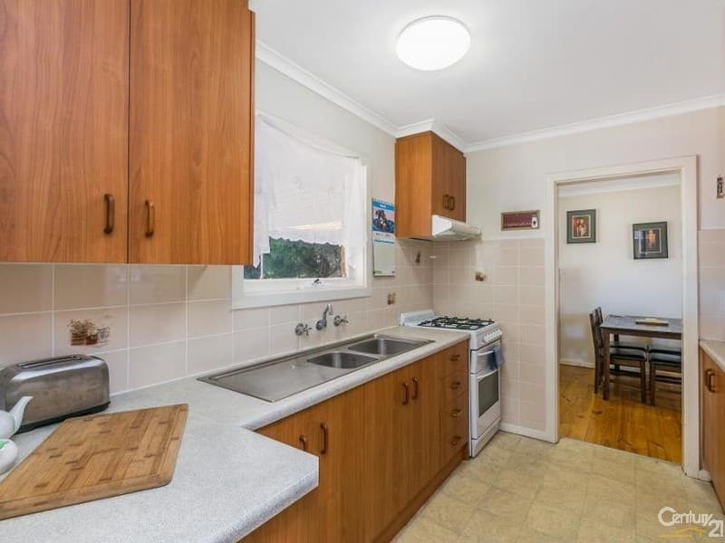 7 Barnabas Crescent, Christie Downs, SA, 5164, Christie Downs - Thumbnail 2