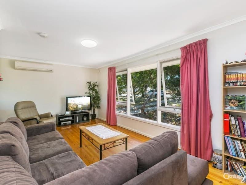 7 Barnabas Crescent, Christie Downs, SA, 5164, Christie Downs - Thumbnail 4