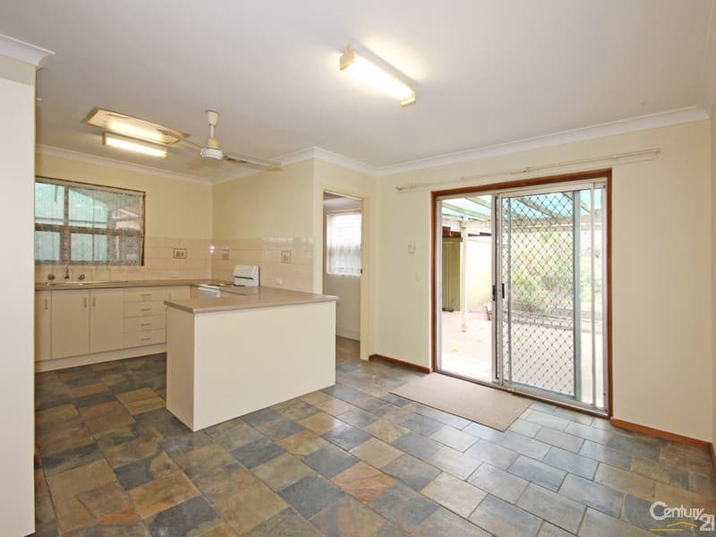 6 Clarke Crescent, Huntfield Heights, SA, 5163, Huntfield Heights - Thumbnail 4