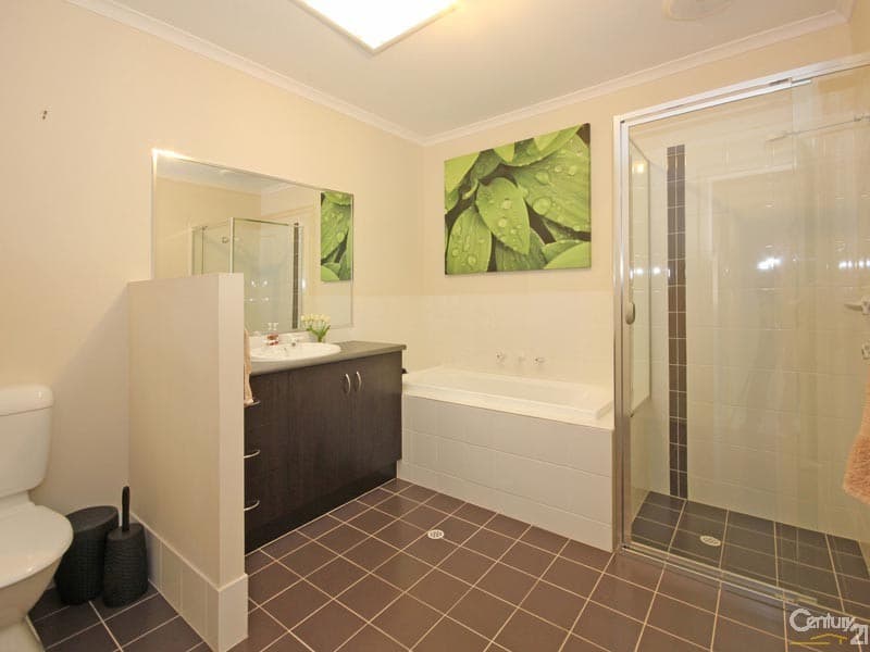 69 Park Avenue, Emerald, QLD, 4720, Emerald - Thumbnail 7