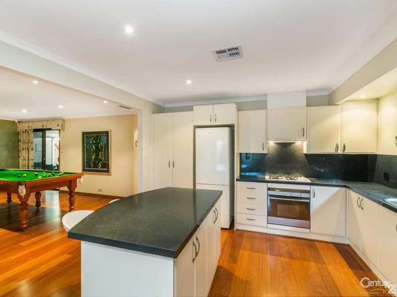51 Neeangarra Crescent, Hallett Cove, SA, 5158, Hallett Cove - Thumbnail 3