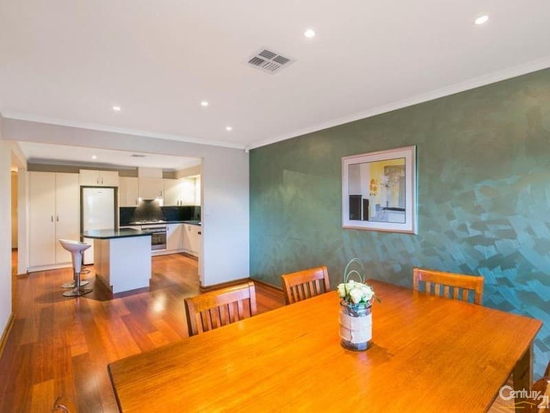 51 Neeangarra Crescent, Hallett Cove, SA, 5158, Hallett Cove - Thumbnail 4