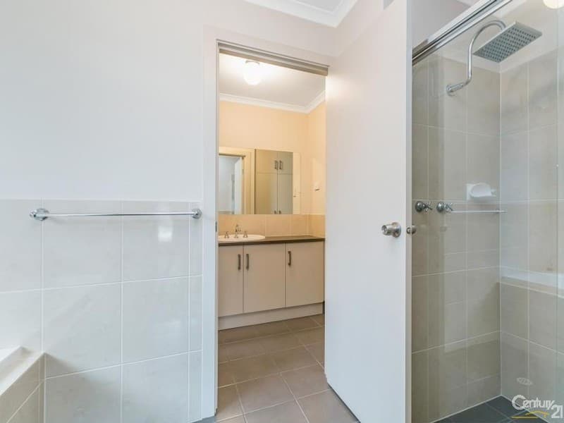 36 Chardonnay Boulevard, Reynella, SA, 5161, Reynella - Thumbnail 5