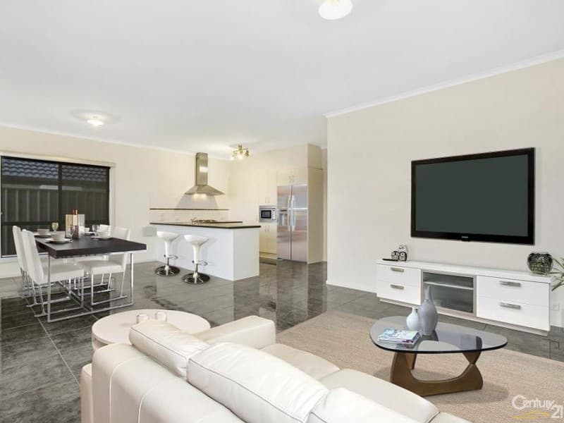 69 Serafino Drive, Noarlunga Downs, SA, 5168, Noarlunga Downs - Thumbnail 3