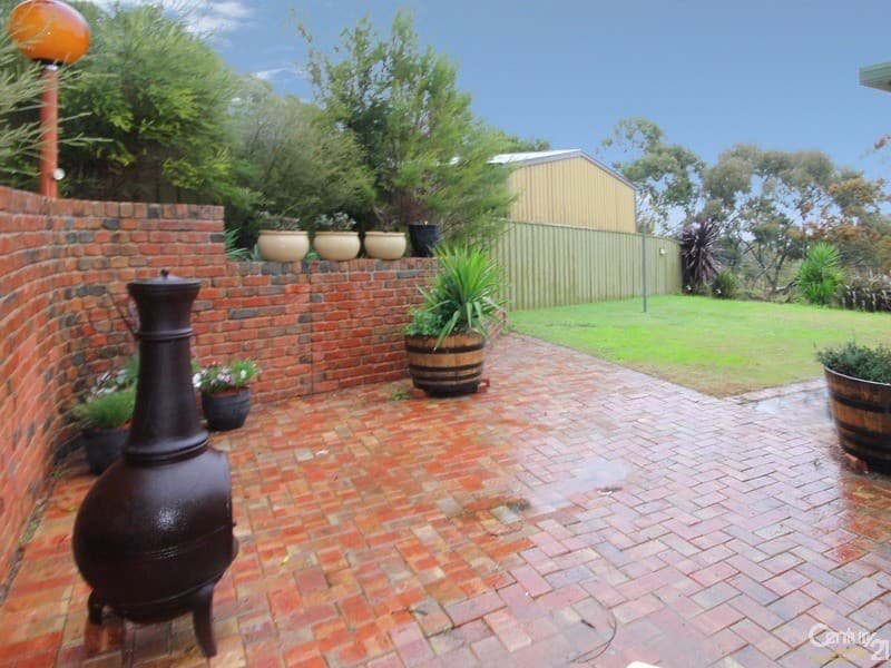 2 Currawong Crescent, Coromandel Valley, SA, 5051, Coromandel Valley - Thumbnail 2