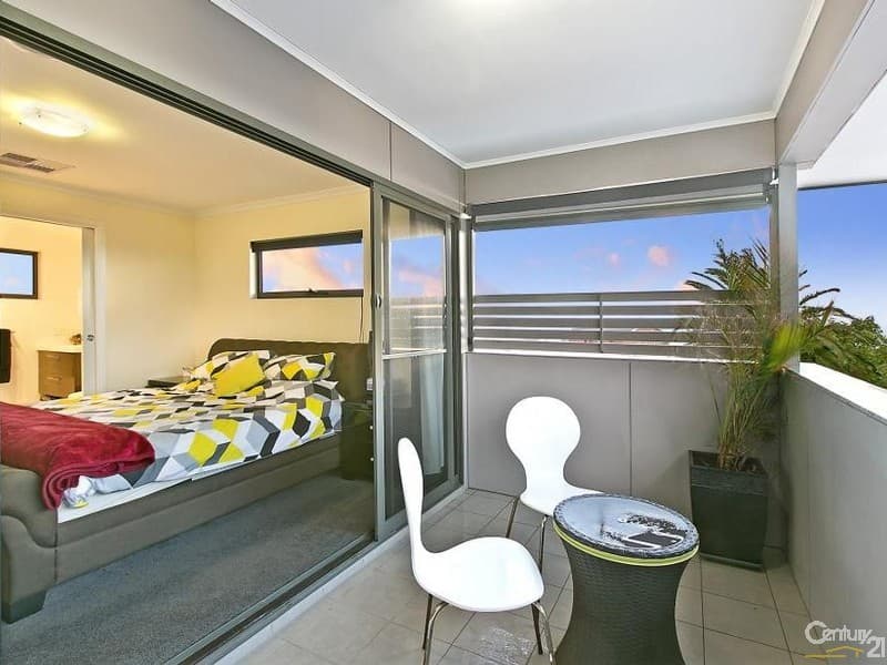18 Lepena Crescent, Hallett Cove, SA, 5158, Hallett Cove - Thumbnail 8