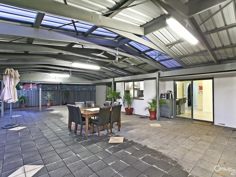 18 Lepena Crescent, Hallett Cove, SA, 5158, Hallett Cove - Thumbnail 4