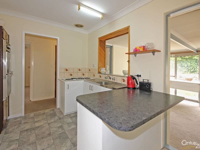 18 Desmond Road, Hackham, SA, 5163, Hackham - Thumbnail 2