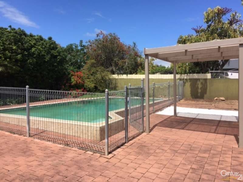 7 Shirley Street, Moura, QLD, 4718, Moura - Thumbnail 2