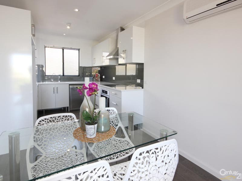 11 Castleton Avenue, Port Noarlunga, SA, 5167, Port Noarlunga - Thumbnail 4
