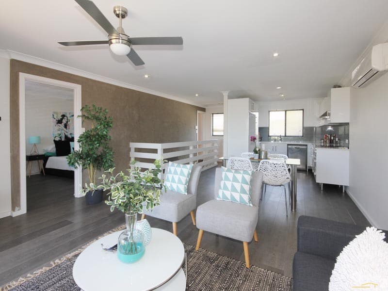 11 Castleton Avenue, Port Noarlunga, SA, 5167, Port Noarlunga - Thumbnail 2