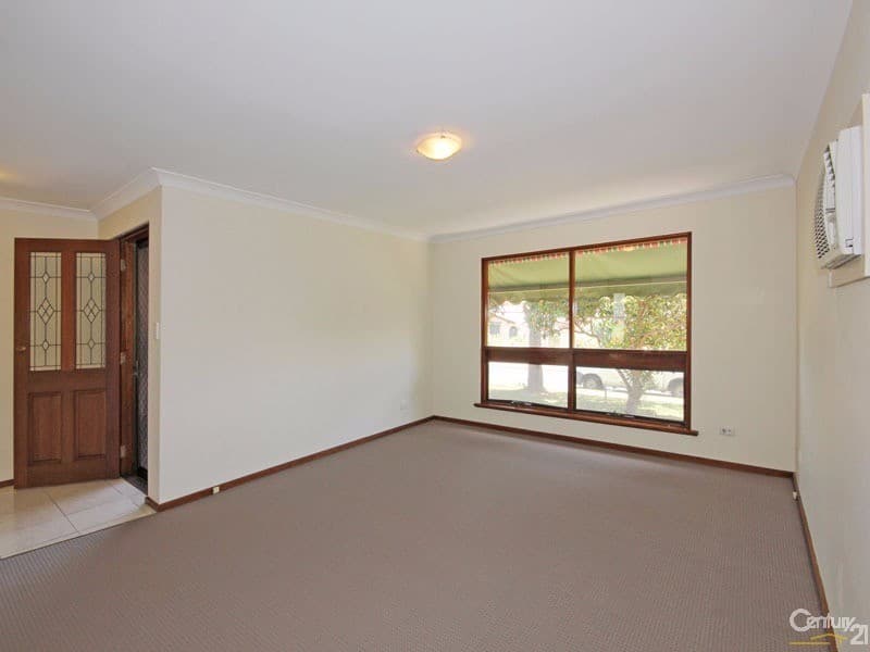 28 Abbott Avenue, Morphett Vale, SA, 5162, Morphett Vale - Thumbnail 2