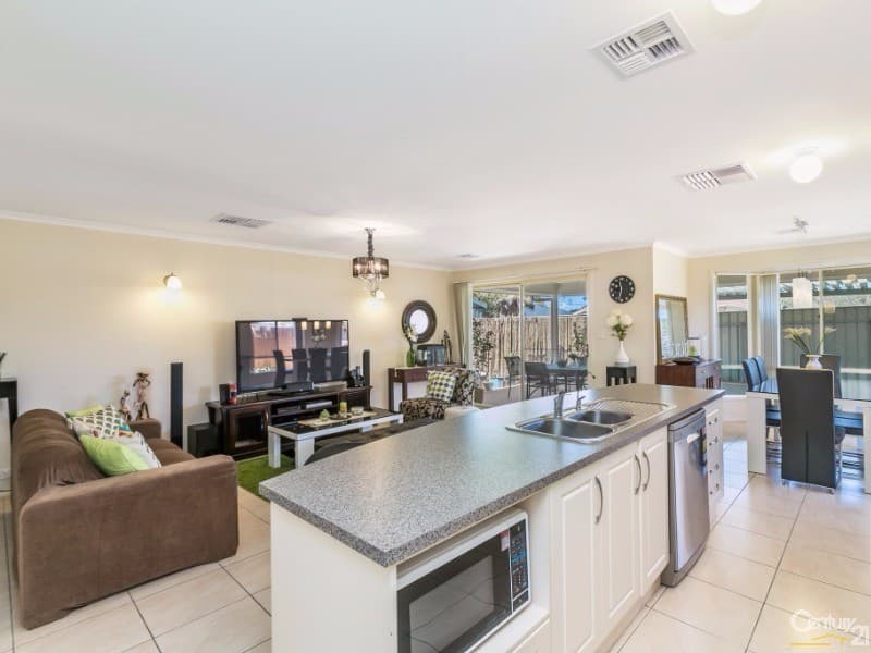 27 Breckenridge Drive, Reynella, SA, 5161, Reynella - Thumbnail 4