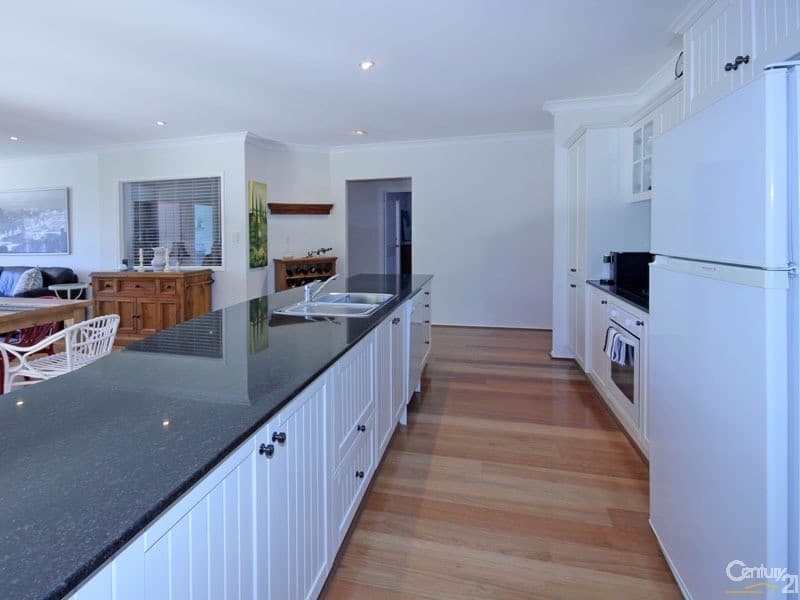 8 Plover Place, Ingleburn, NSW, 2565, Ingleburn - Thumbnail 5