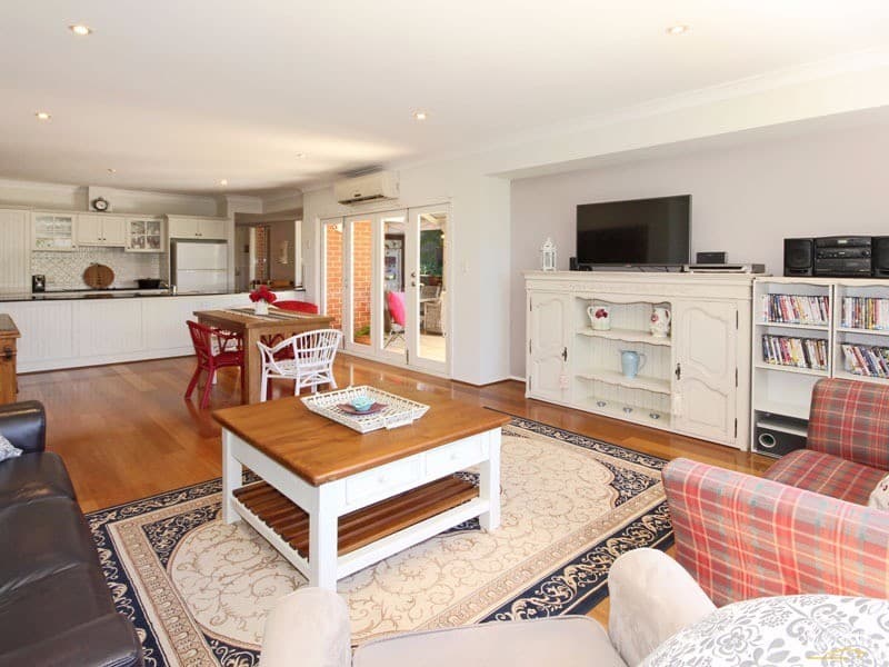 8 Plover Place, Ingleburn, NSW, 2565, Ingleburn - Thumbnail 6