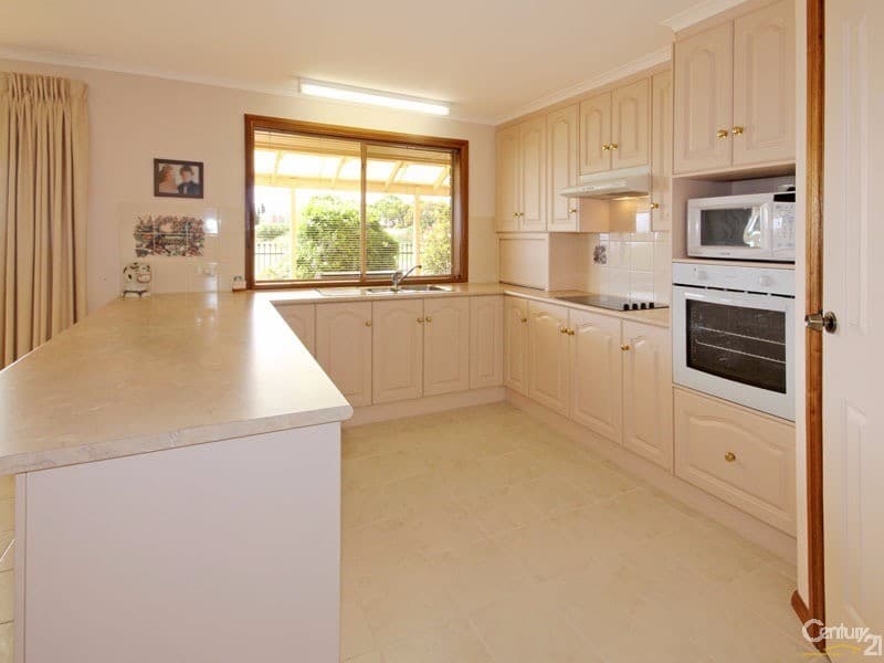 24 Henley Circuit, Seaford Rise, SA, 5169, Seaford Rise - Thumbnail 4