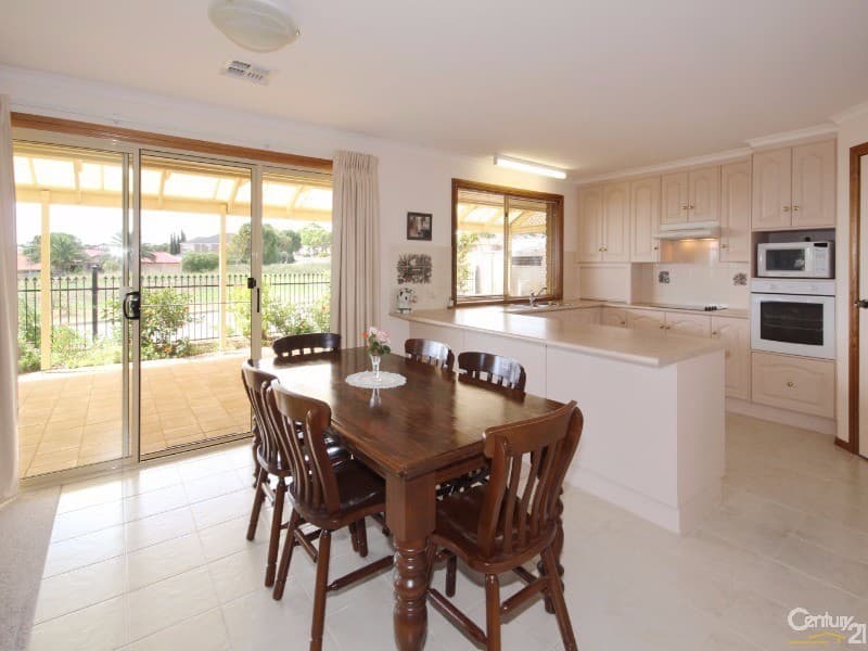 24 Henley Circuit, Seaford Rise, SA, 5169, Seaford Rise - Thumbnail 7