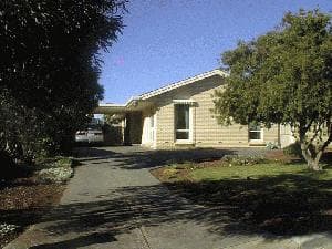 149 Hill Road, Stanmore - Image 1
