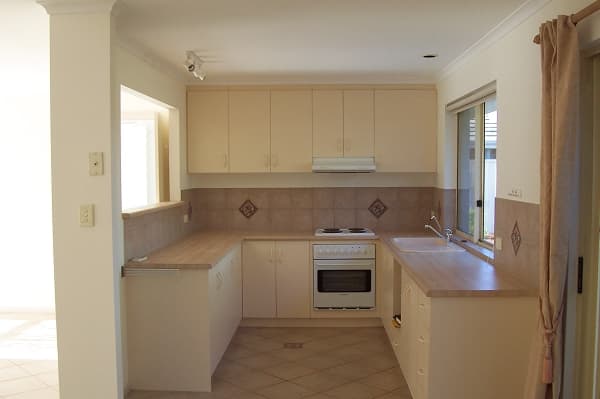 32 Sampson Crescent, Old Reynella, SA, 5161, Old Reynella - Thumbnail 2