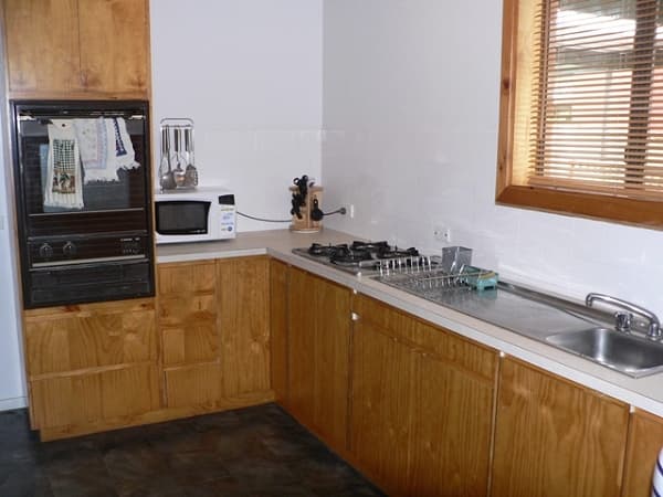 2 Anembo Street, O'Sullivan Beach, SA, 5166, O'Sullivan Beach - Thumbnail 2