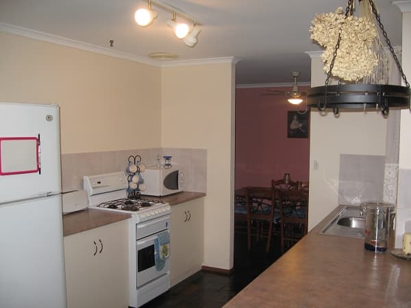 13 Lynly Court, Morphett Vale, SA, 5162, Morphett Vale - Thumbnail 4