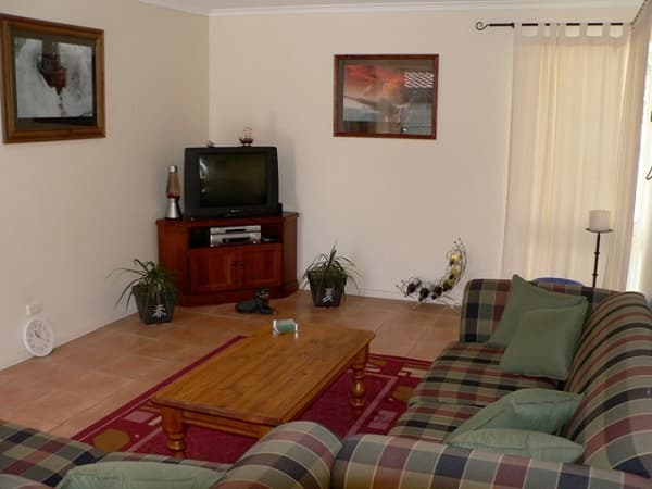19 Discovery Circuit, Gregory Hills, NSW, 2557, Gregory Hills - Thumbnail 4