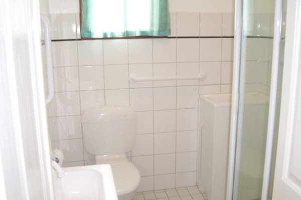 42 Kumarina Drive, Secret Harbour, WA, 6173, Secret Harbour - Thumbnail 6