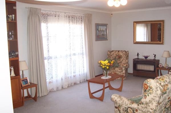 15 Lapwing Street, Hallett Cove, SA, 5158, Hallett Cove - Thumbnail 2