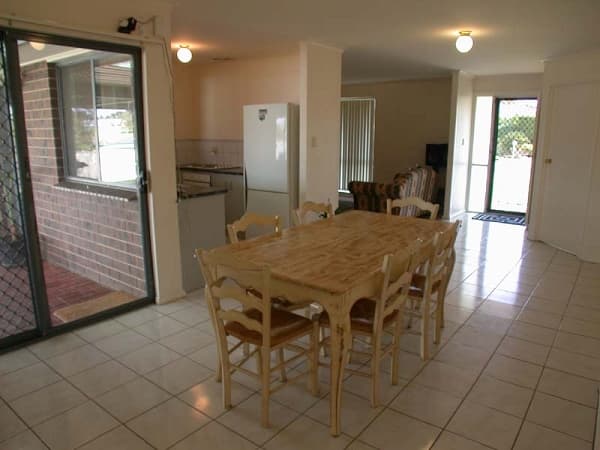 12 Le Grande Avenue, Orana, WA, 6330, Orana - Thumbnail 2