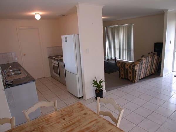 12 Le Grande Avenue, Orana, WA, 6330, Orana - Thumbnail 4