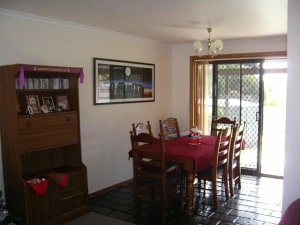 25 Glenhelen Rd, Morphett Vale, SA, 5162, Morphett Vale - Thumbnail 2