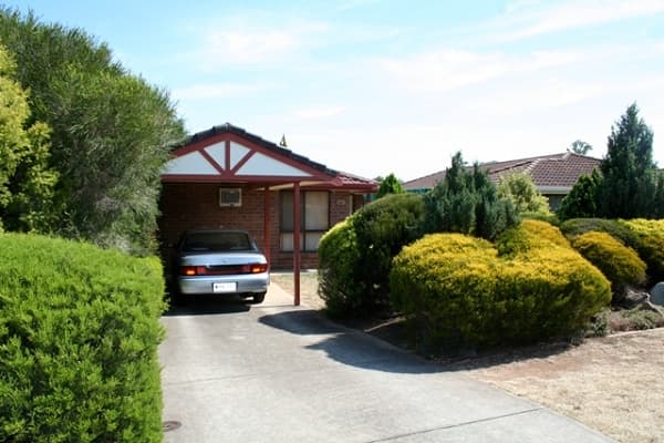 50 Bordeaux Drive, Woodcroft, SA, 5162, Woodcroft - Thumbnail 2