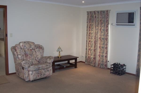 4/290 O Sullivan Beach Rd, Morphett Vale, SA, 5162, Morphett Vale - Thumbnail 3