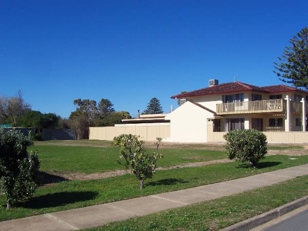 6 Bunbury Rd, Port Noarlunga South, SA, 5167, Port Noarlunga South - Thumbnail 2