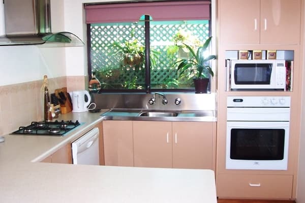 24 Birt Avenue, Surfers Paradise, QLD, 4217, Surfers Paradise - Thumbnail 4