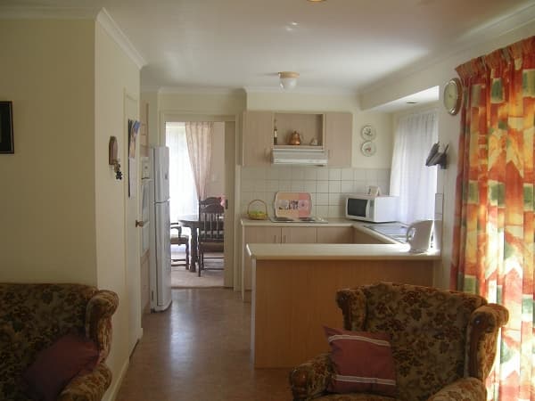 2 Marrington Circuit, Morphett Vale, SA, 5162, Morphett Vale - Thumbnail 4