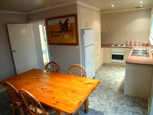 6 Riordan Street, Morphett Vale, SA, 5162, Morphett Vale - Thumbnail 3