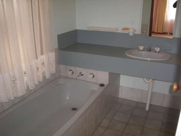 13 Nevis Court, Noarlunga Downs, SA, 5168, Noarlunga Downs - Thumbnail 3