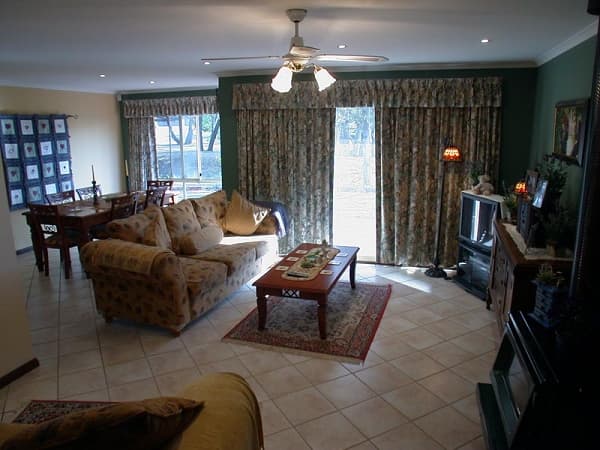 24 Shillabeer Crescent, Woodcroft, SA, 5162, Woodcroft - Thumbnail 4