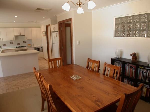 12 Simone Cres, Morphett Vale, SA, 5162, Morphett Vale - Thumbnail 4