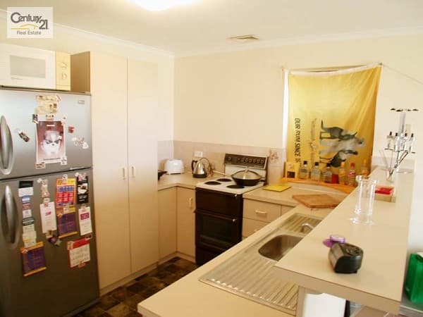 11 Spencer Drive, Morphett Vale, SA, 5162, Morphett Vale - Thumbnail 3
