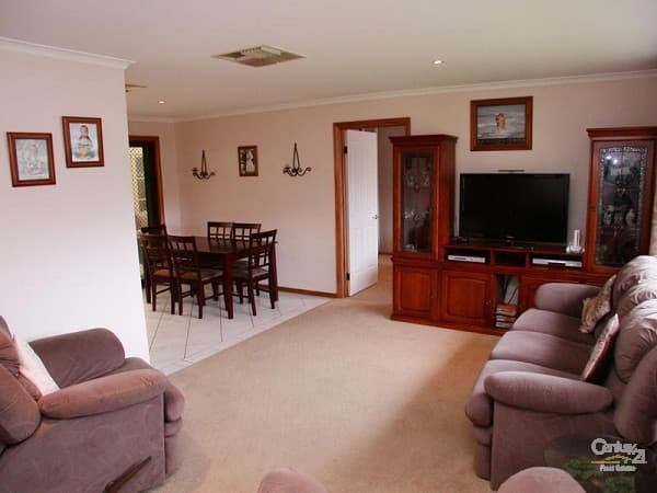 7 Kwinana Crescent, Port Noarlunga South, SA, 5167, Port Noarlunga South - Thumbnail 2