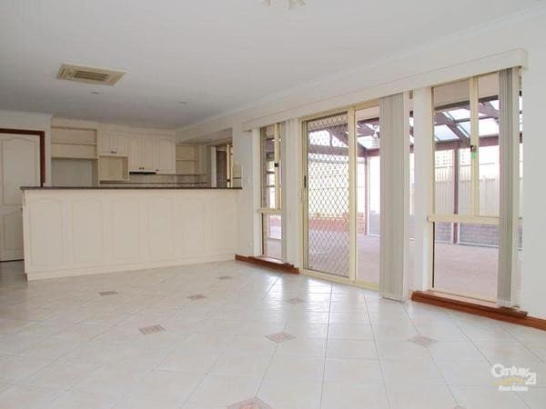 6 Daykin Close, Redlynch, QLD, 4870, Redlynch - Thumbnail 4