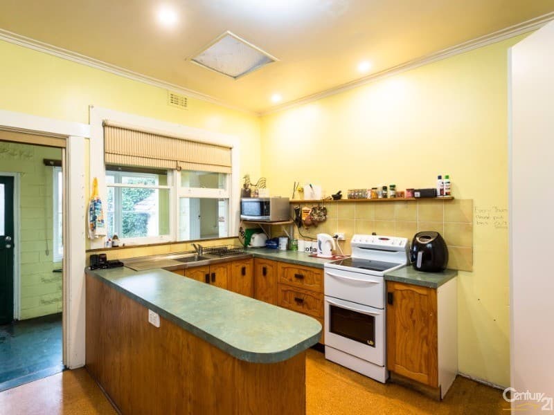21 Main Street, Sheffield, TAS, 7306, Sheffield - Thumbnail 2